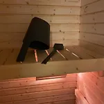 Rauhallinen Asunto, Sauna Ja Iso Parveke - Raitiovaunureitin Varrella *