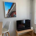 Rauhallinen Asunto, Sauna Ja Iso Parveke - Raitiovaunureitin Varrella