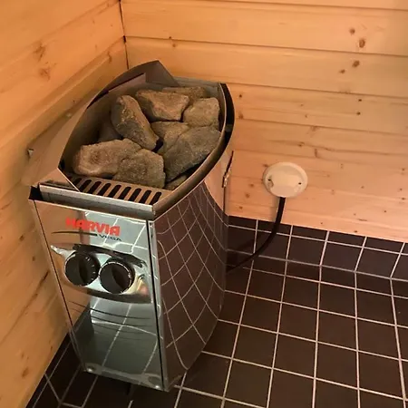 Apartment Rauhallinen Asunto, Sauna Ja Iso Parveke - Raitiovaunureitin Varrella Tampere