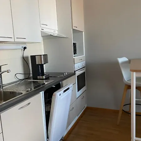 Apartment Rauhallinen Asunto, Sauna Ja Iso Parveke - Raitiovaunureitin Varrella